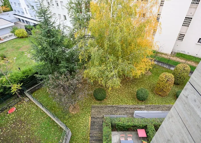 The Little Malot - Charming - Debourg Apartmán *