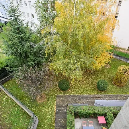 The Little Malot - Charming - Debourg Apartmán *