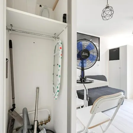 The Little Malot - Charming - Debourg Lyon